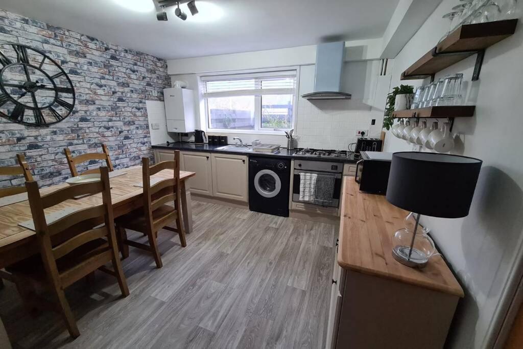 North Coast Property - North Coast Cottage Thurso Bagian luar foto